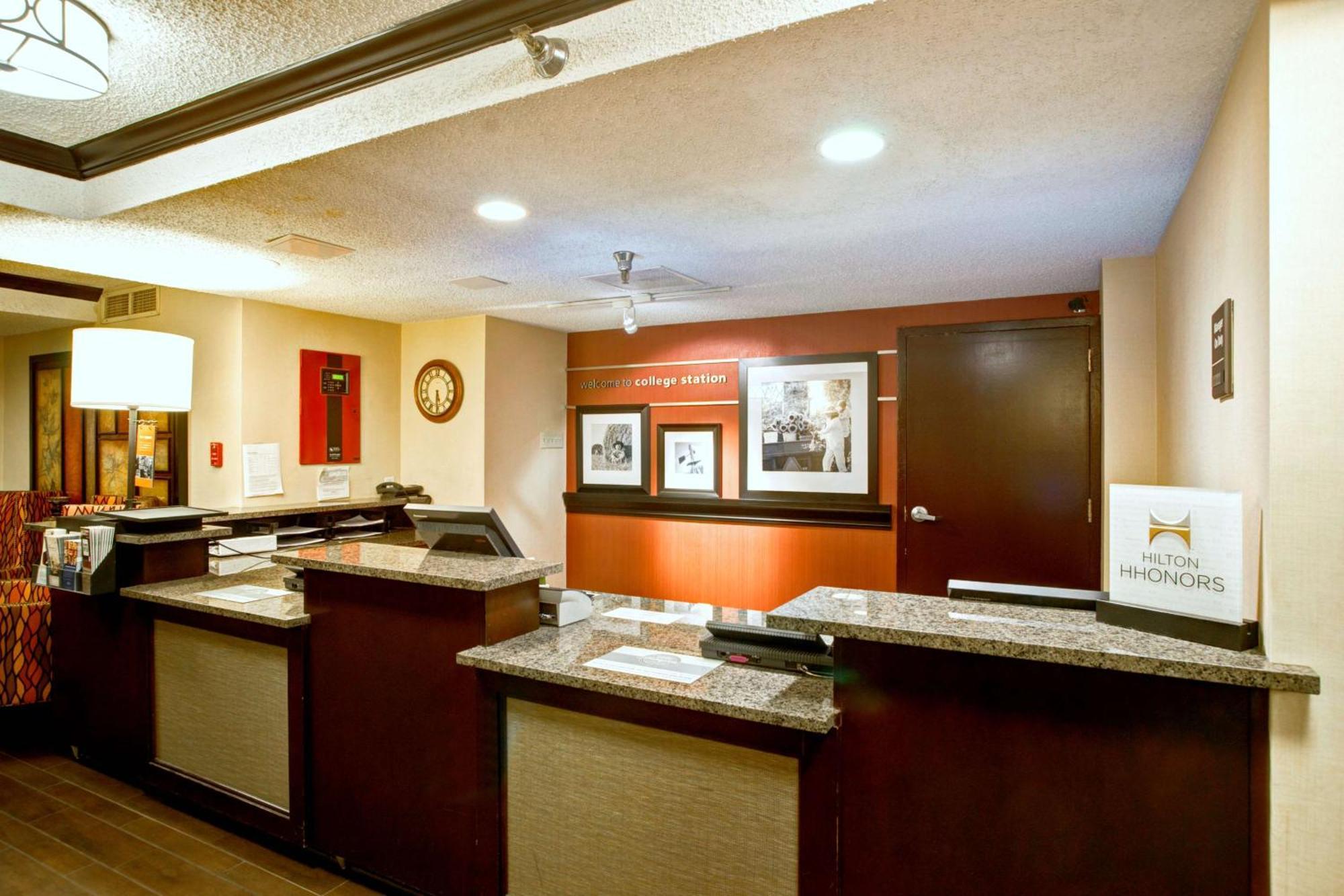 Hampton Inn College Station-Near Texas A&M University Exterior photo