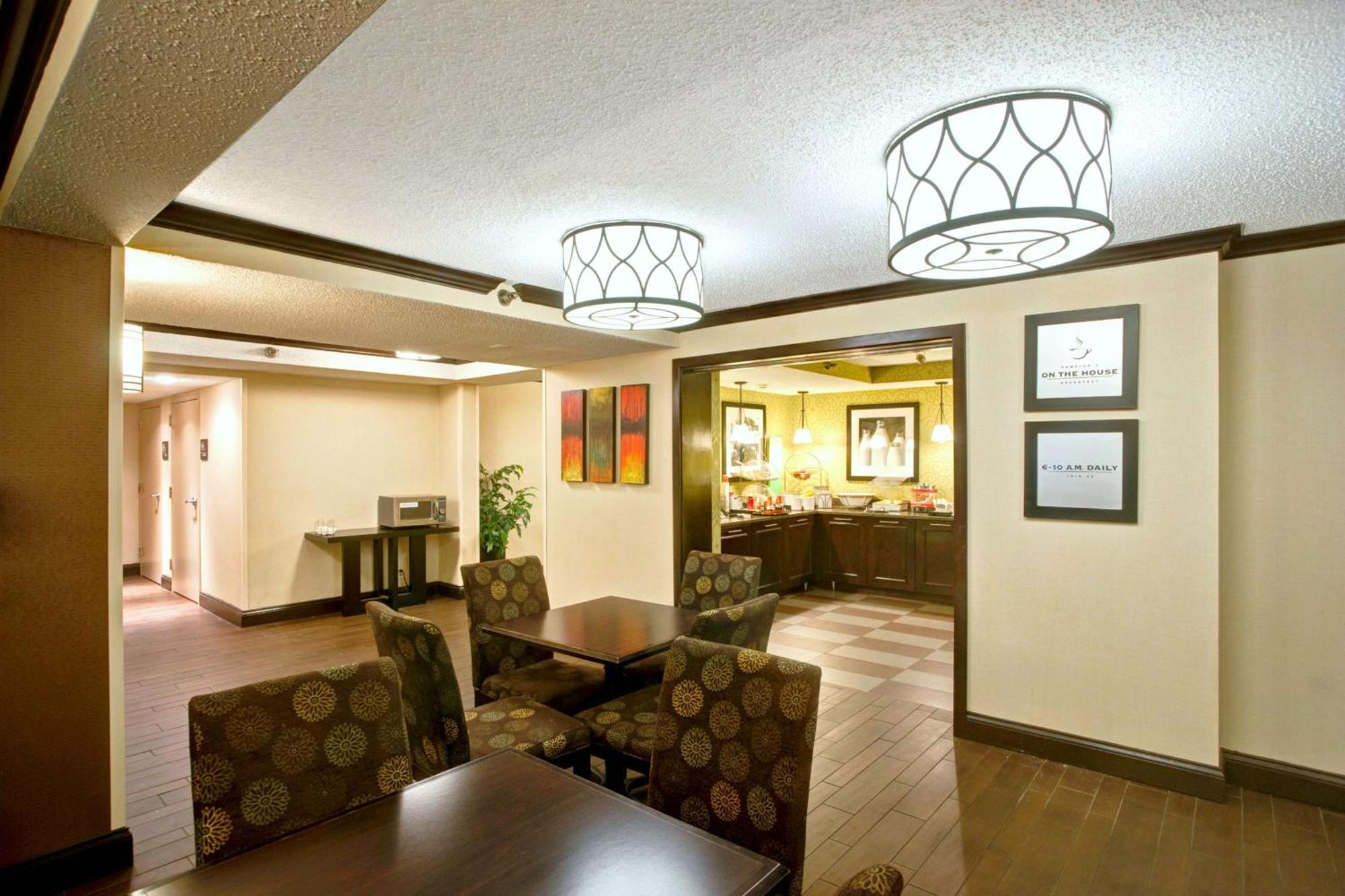 Hampton Inn College Station-Near Texas A&M University Exterior photo