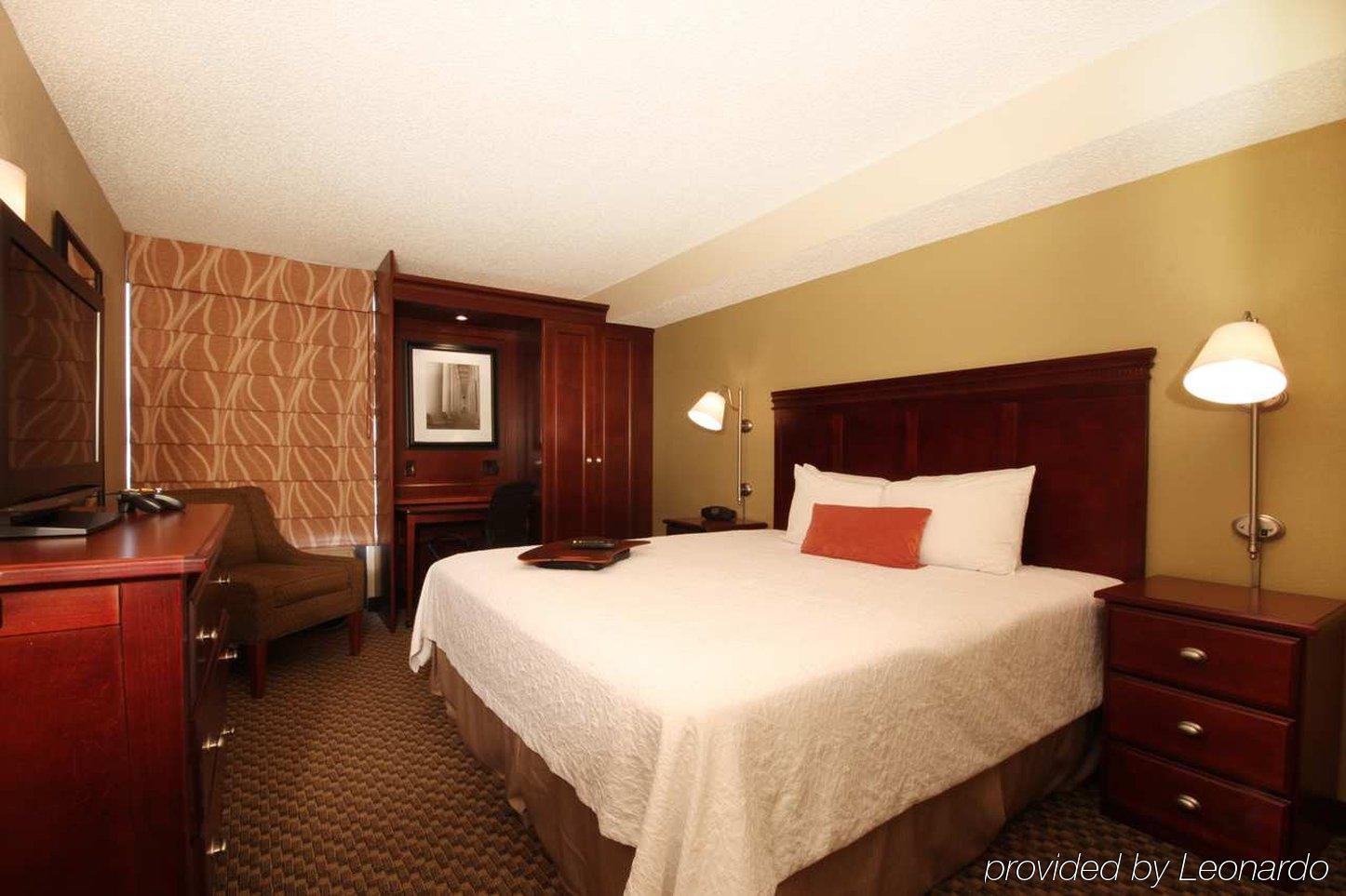 Hampton Inn College Station-Near Texas A&M University Room photo